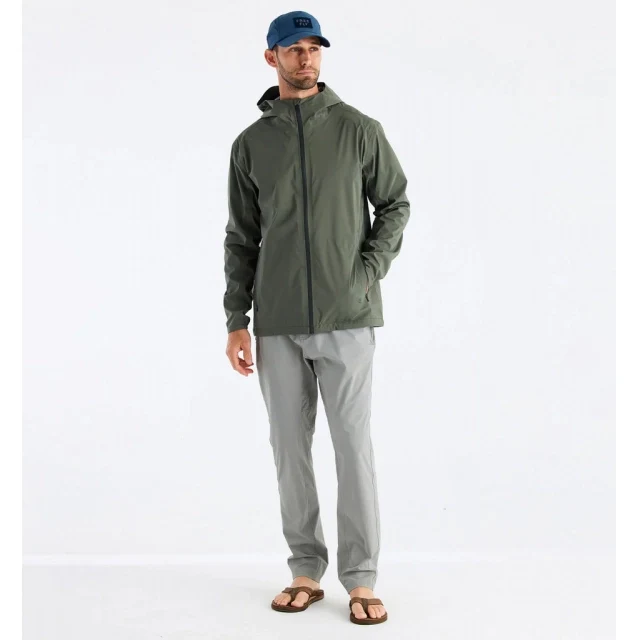 Men's Cloudshield Rain Jacket - Image 3