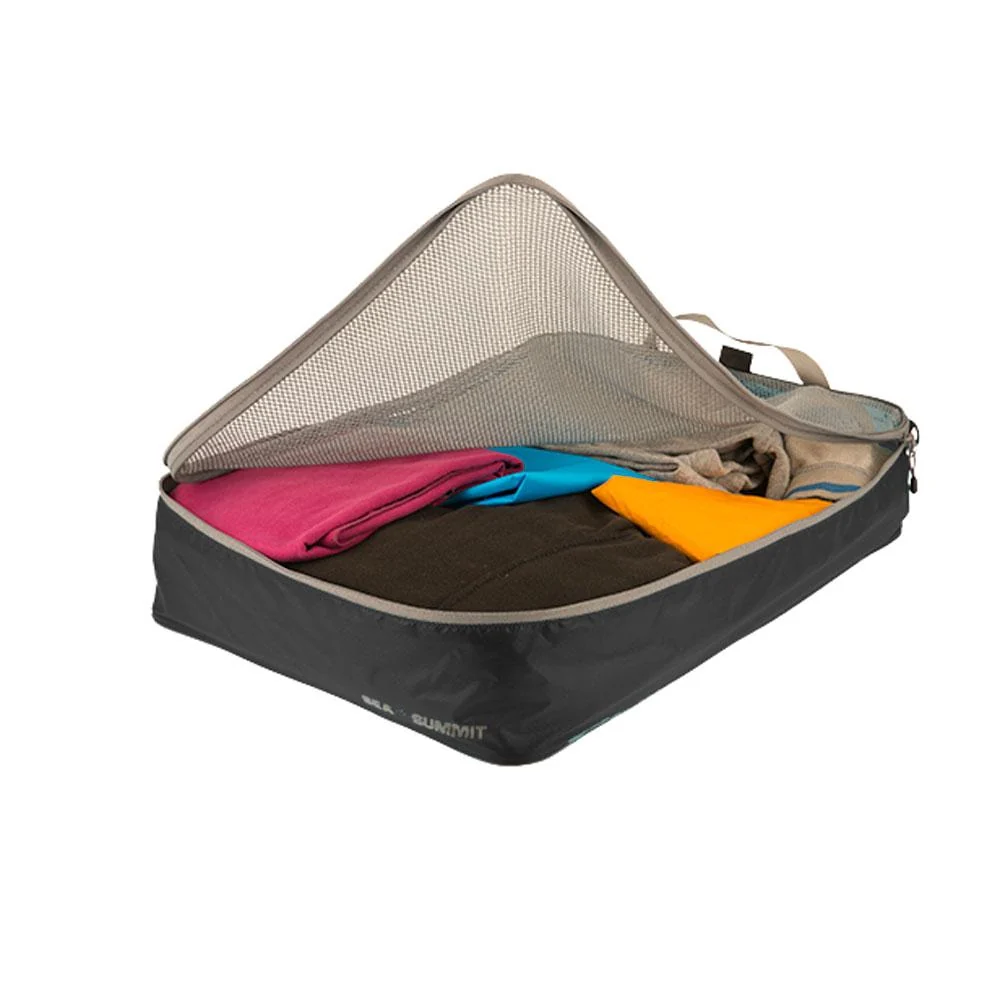 Travelling Light Garment Mesh Bag - Large - Image 2