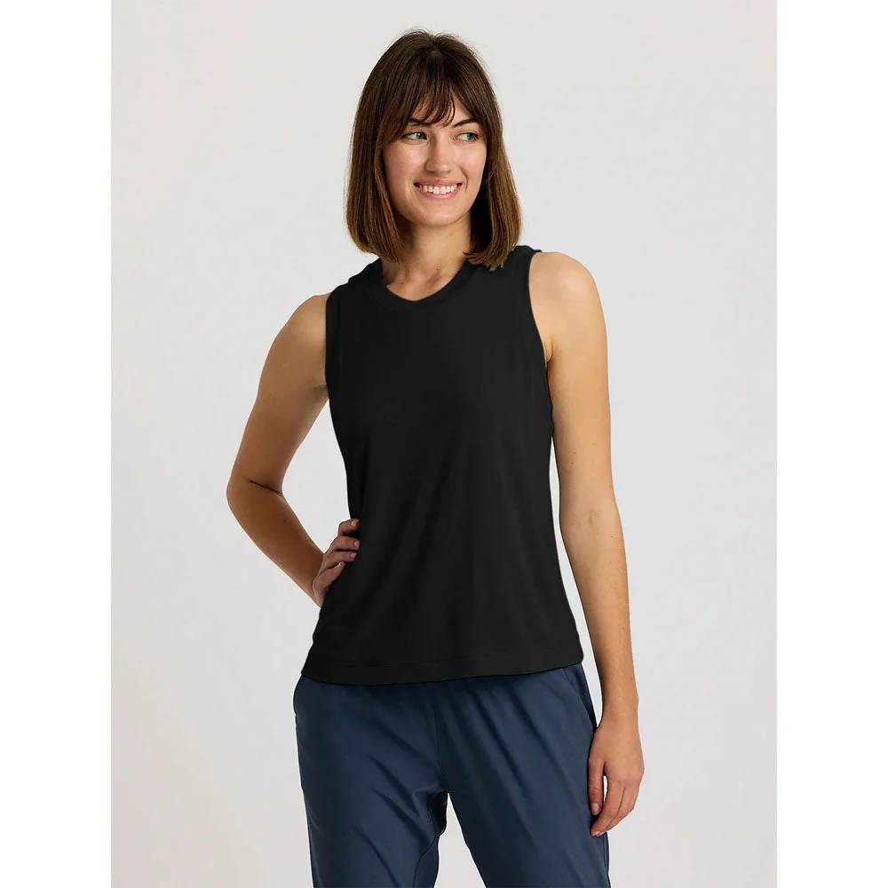 Women's Elevate Lightweight Tank - Image 5