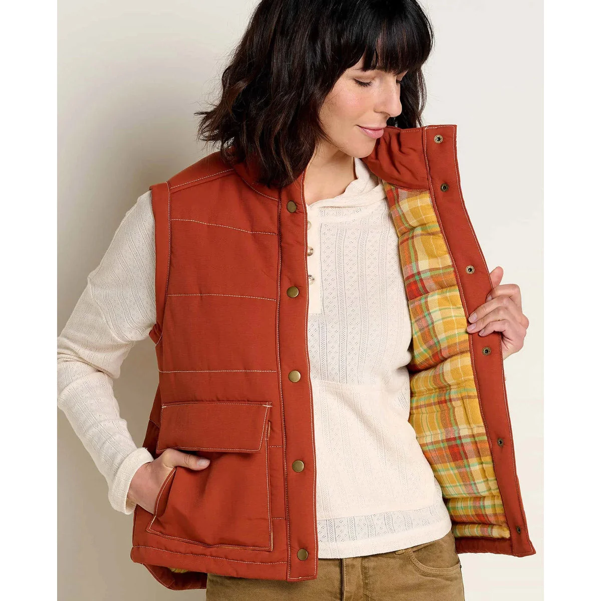 Women's Forester Pass Vest - Image 2